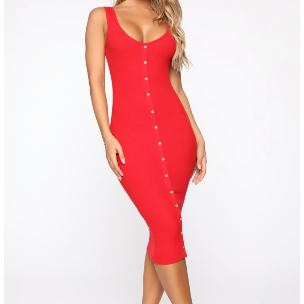 Red beautiful dress sold out on Fashion Nova